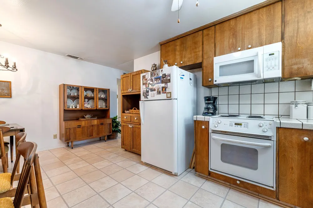 212 Cindy Lane Coalinga, CA 93210