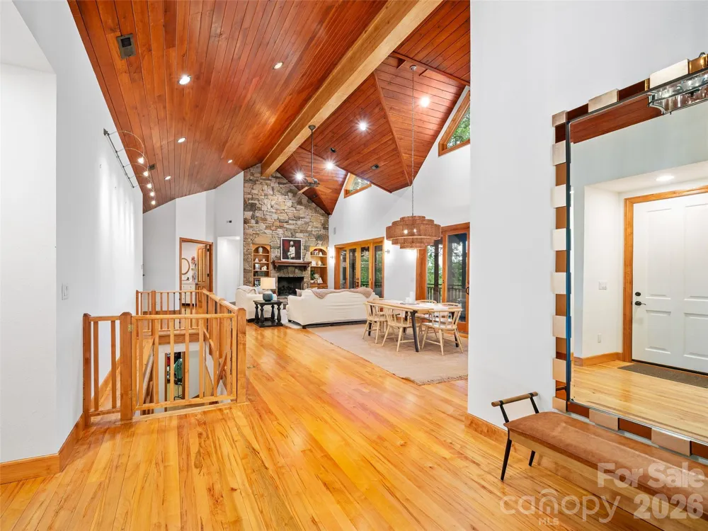 71 Chestnut Hill Road Spruce Pine, NC 28777