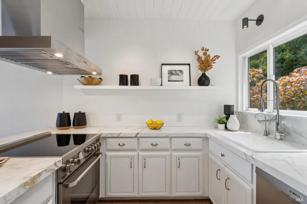 69 Crescent Avenue Sausalito, CA 94965