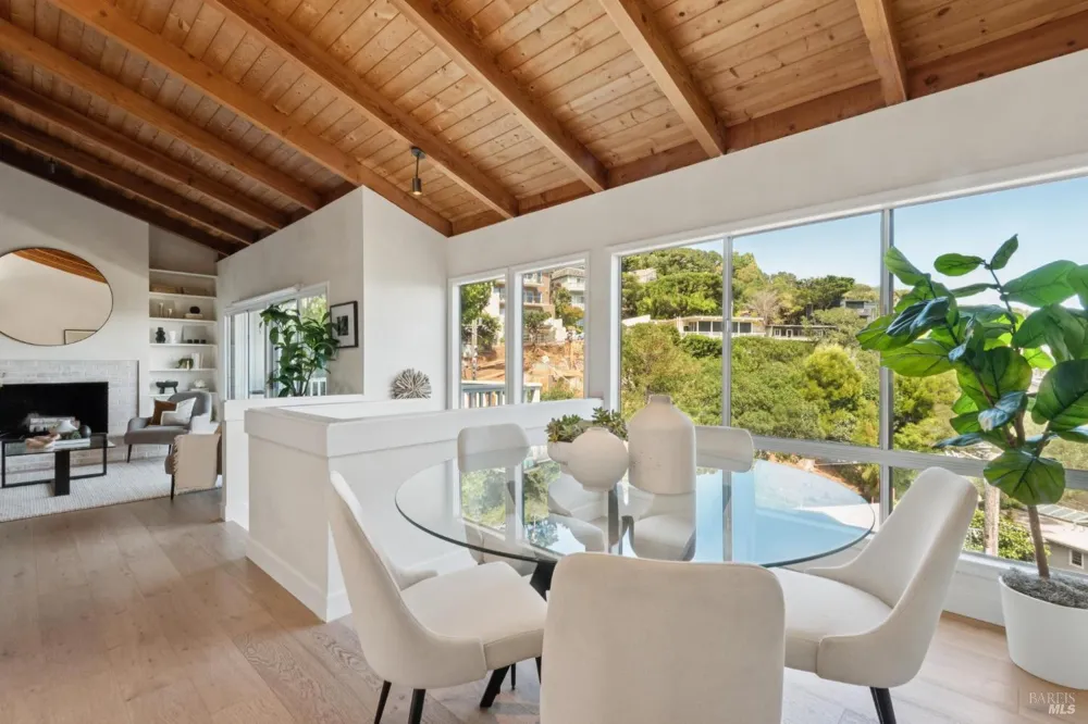 69 Crescent Avenue Sausalito, CA 94965