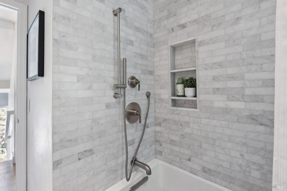 69 Crescent Avenue Sausalito, CA 94965