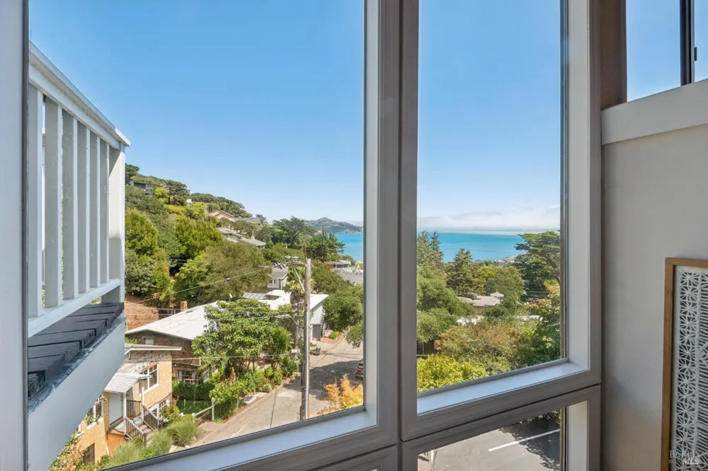 69 Crescent Avenue Sausalito, CA 94965