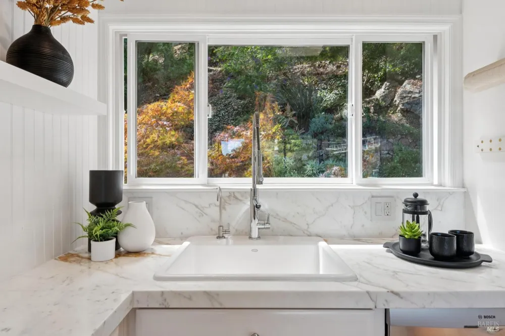 69 Crescent Avenue Sausalito, CA 94965