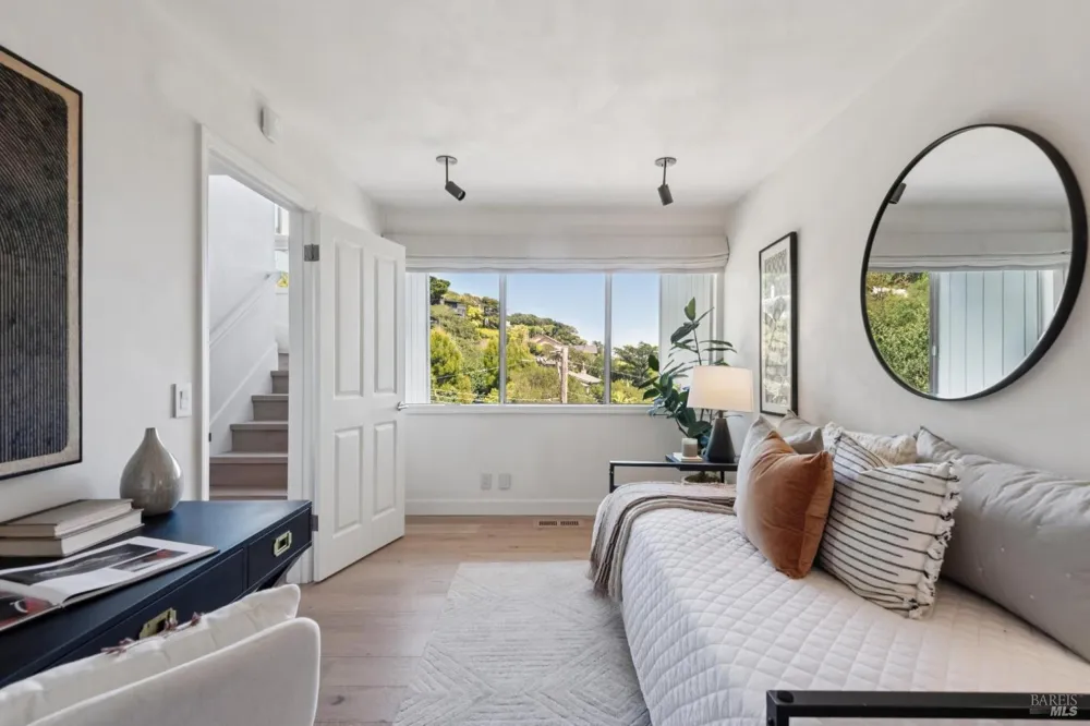 69 Crescent Avenue Sausalito, CA 94965