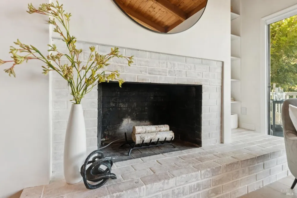 69 Crescent Avenue Sausalito, CA 94965