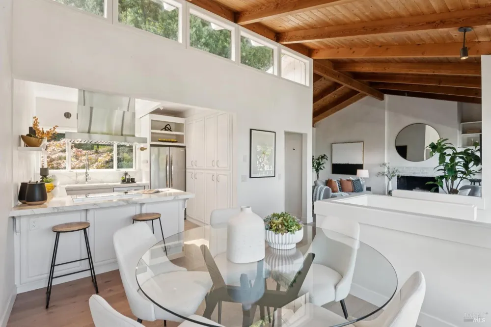 69 Crescent Avenue Sausalito, CA 94965