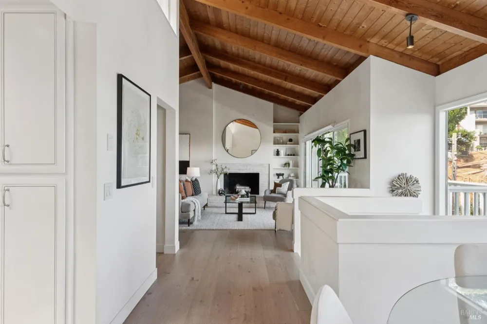 69 Crescent Avenue Sausalito, CA 94965