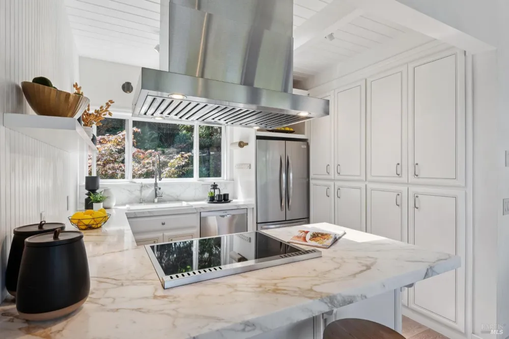 69 Crescent Avenue Sausalito, CA 94965