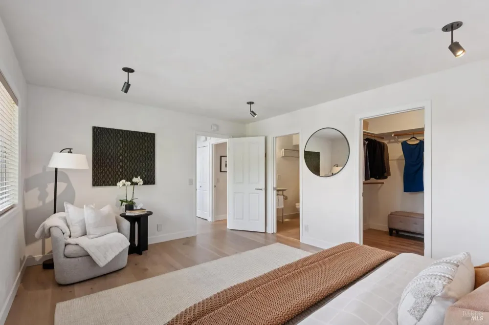 69 Crescent Avenue Sausalito, CA 94965