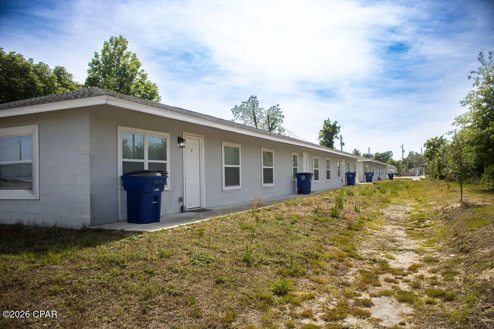 528 Kraft Avenue #A,B,C,D,E,F. Panama City, FL 32401