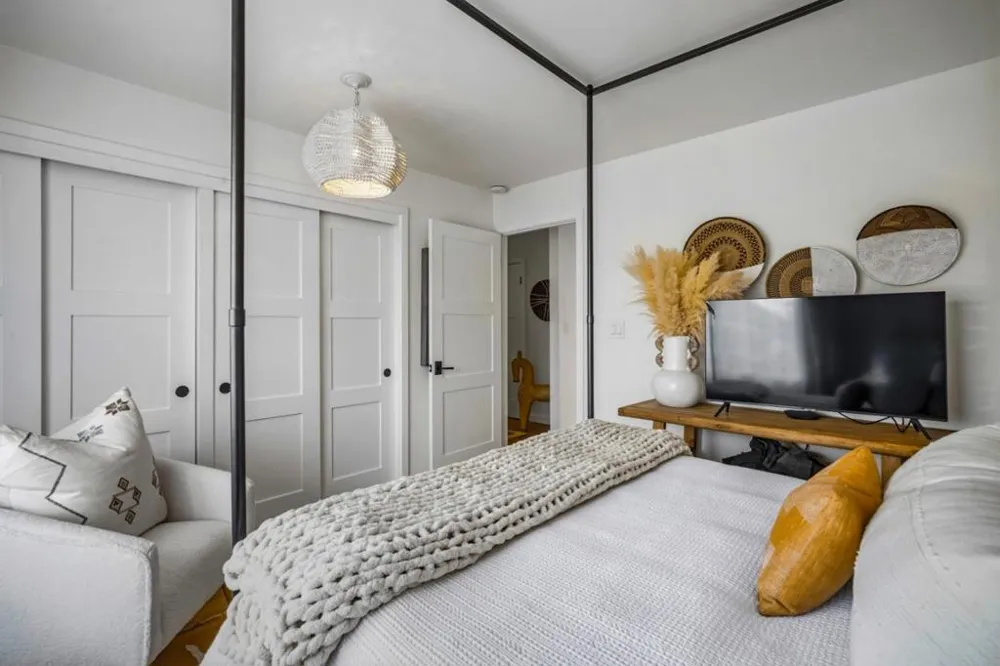 183 Del Mesa Carmel Carmel, CA 93923