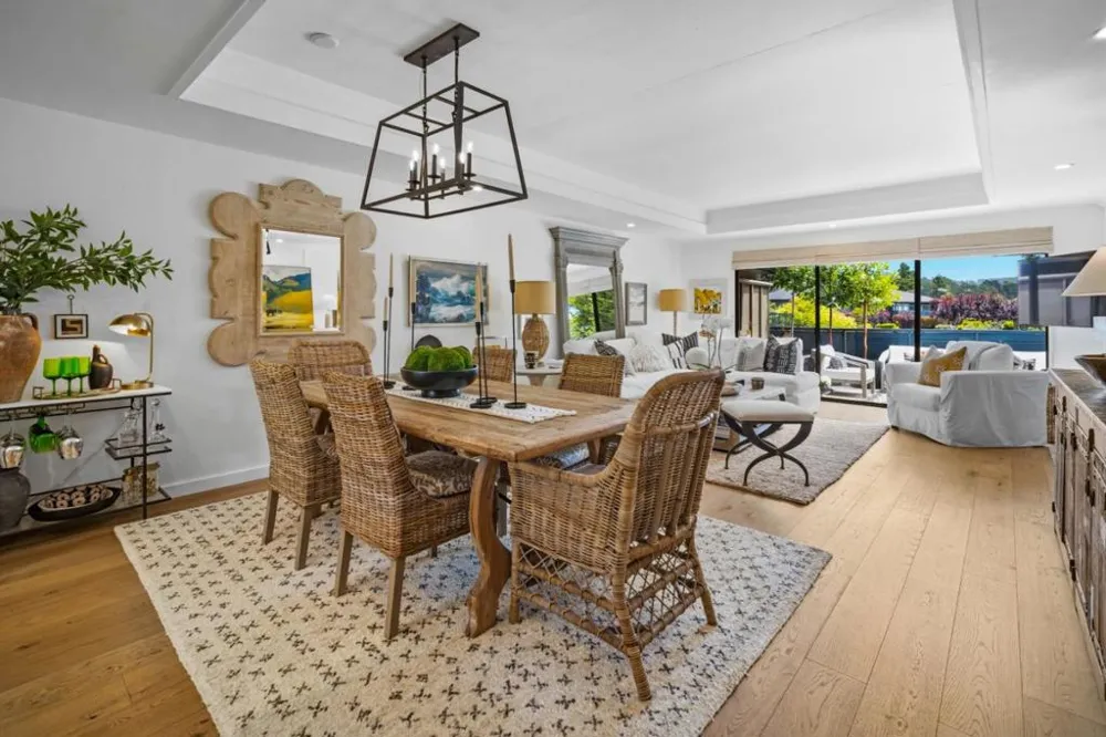 183 Del Mesa Carmel Carmel, CA 93923