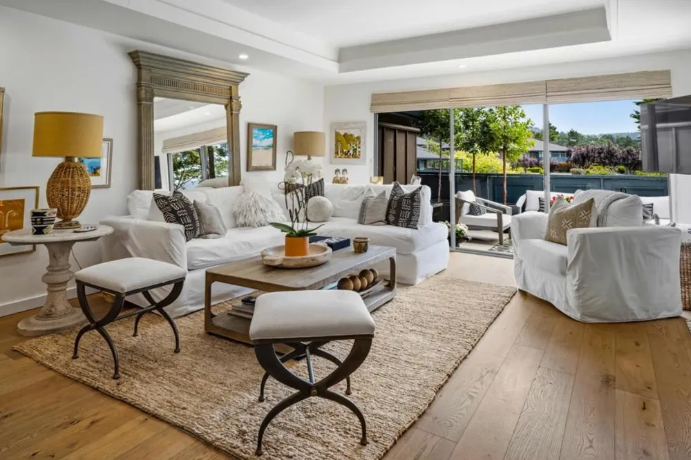 183 Del Mesa Carmel Carmel, CA 93923