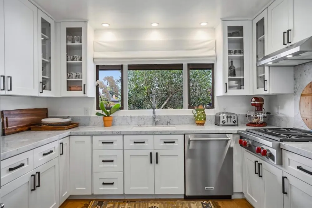 183 Del Mesa Carmel Carmel, CA 93923