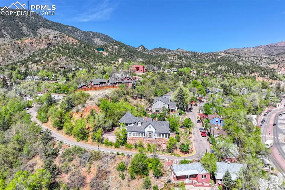 106 Waltham Avenue Manitou Springs, CO 80829