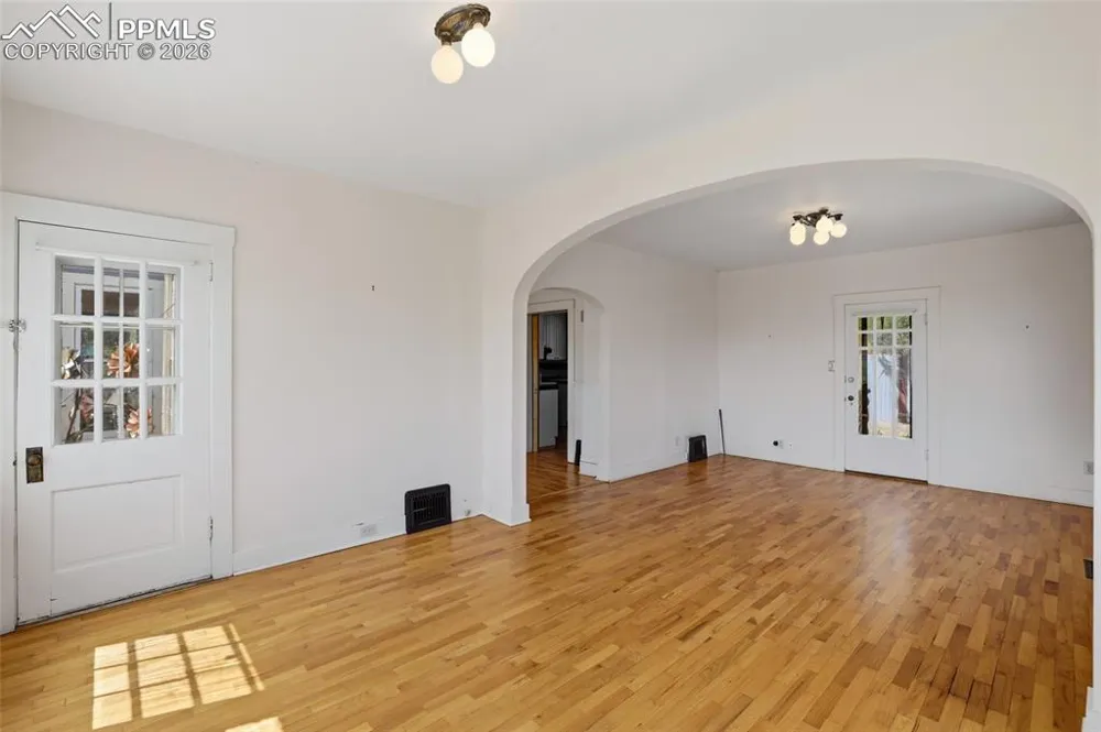 106 Waltham Avenue Manitou Springs, CO 80829