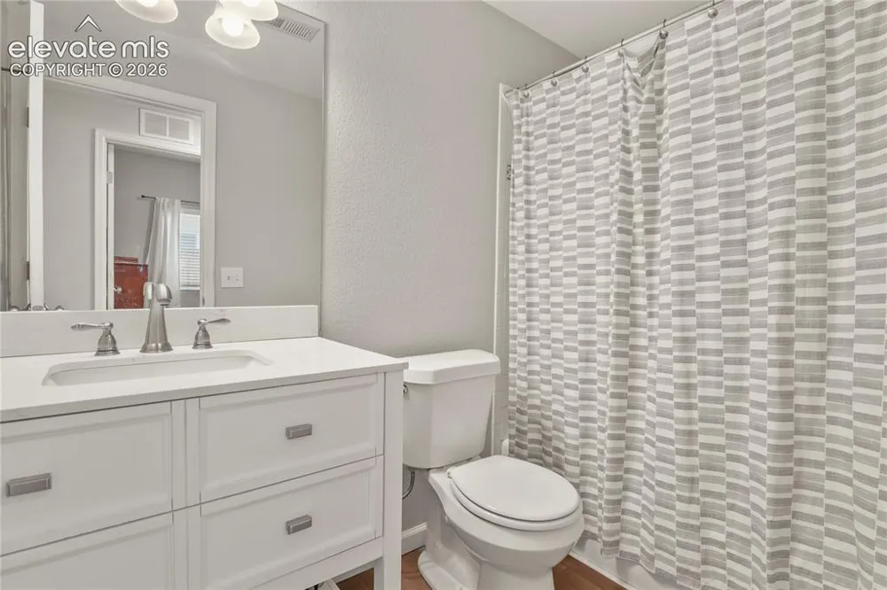 932 Pinecrest Drive Pueblo, CO 81005