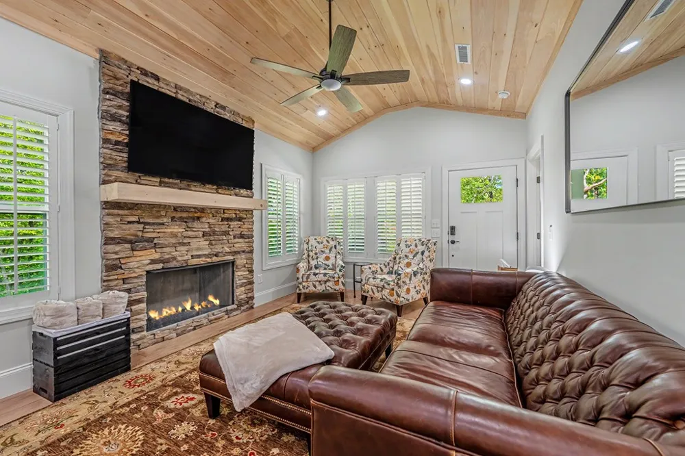 164 Acorn Lane Warne, NC 28909