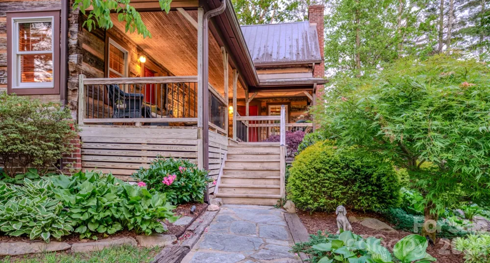 75 Old Gap Creek Road Fairview, NC 28730