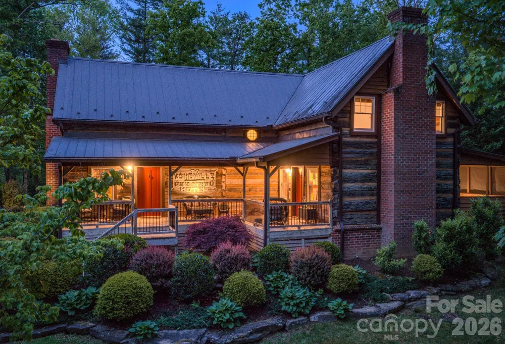 75 Old Gap Creek Road Fairview, NC 28730