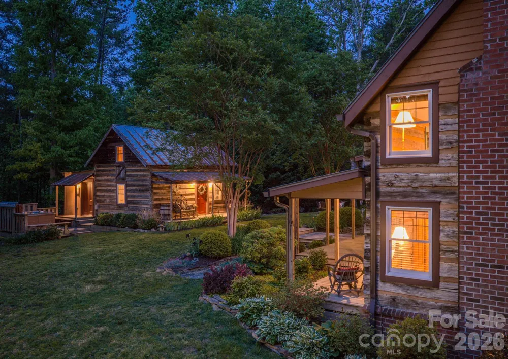 75 Old Gap Creek Road Fairview, NC 28730
