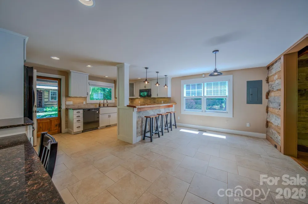 75 Old Gap Creek Road Fairview, NC 28730