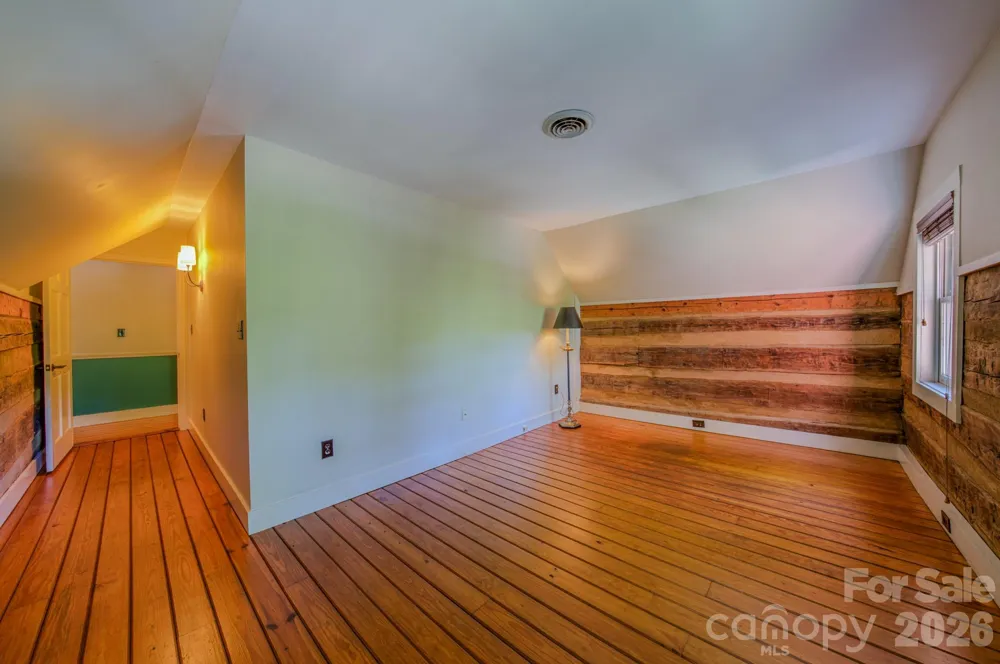 75 Old Gap Creek Road Fairview, NC 28730