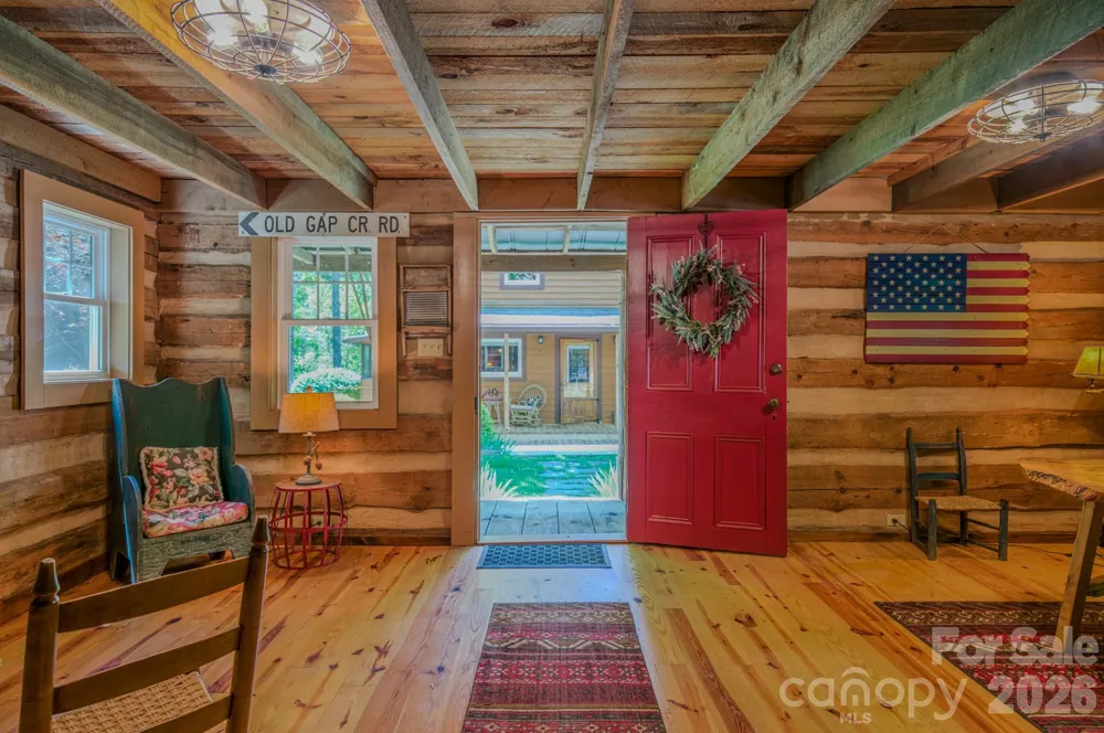 75 Old Gap Creek Road Fairview, NC 28730