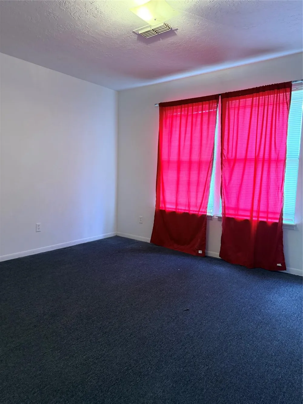 5602 Easthampton Drive #B Houston, TX 77039