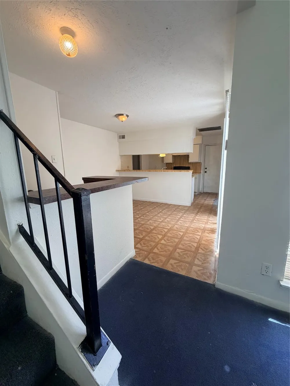 5602 Easthampton Drive #B Houston, TX 77039