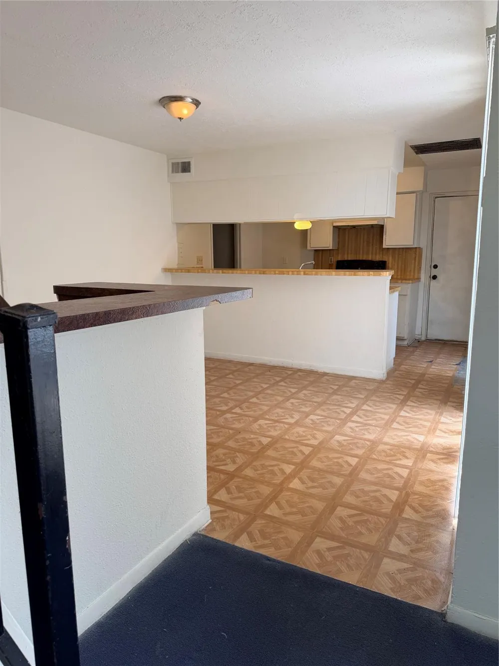 5602 Easthampton Drive #B Houston, TX 77039