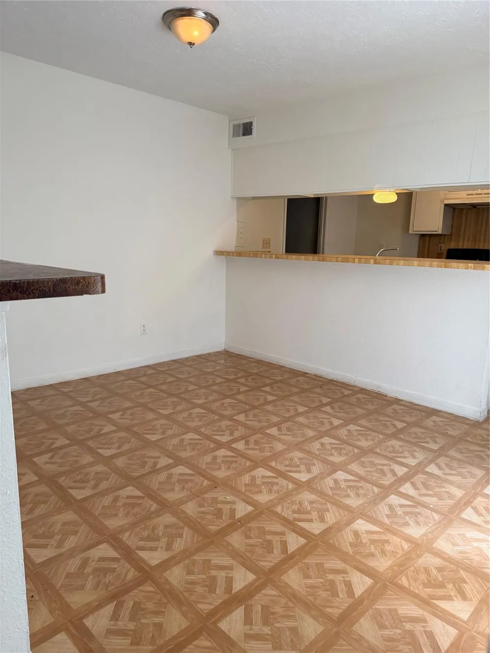 5602 Easthampton Drive #B Houston, TX 77039