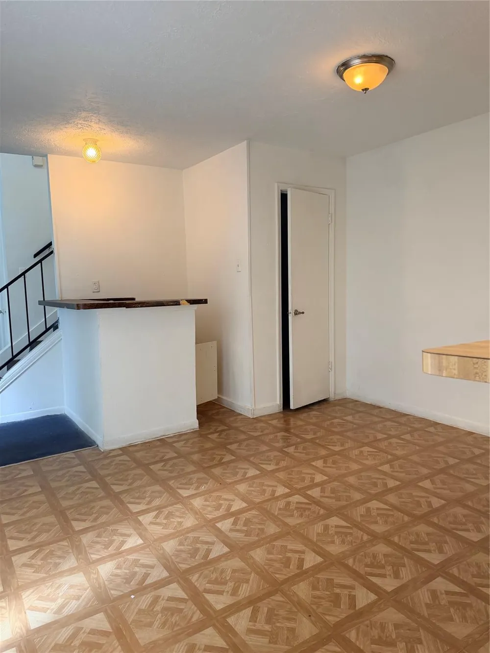 5602 Easthampton Drive #B Houston, TX 77039