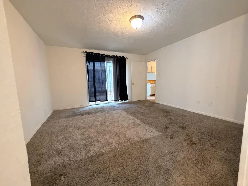 5602 Easthampton Drive #B Houston, TX 77039