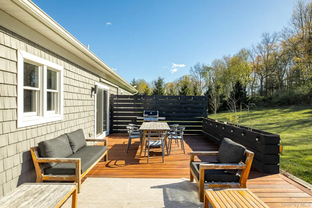 23 Petty Drive Ghent, NY 12075