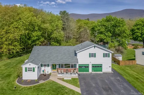 110 Cottontail Lane