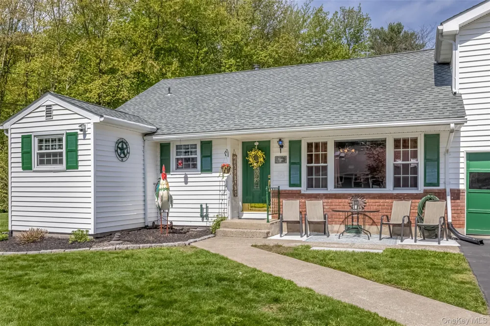 110 Cottontail Lane Woodstock, NY 12498