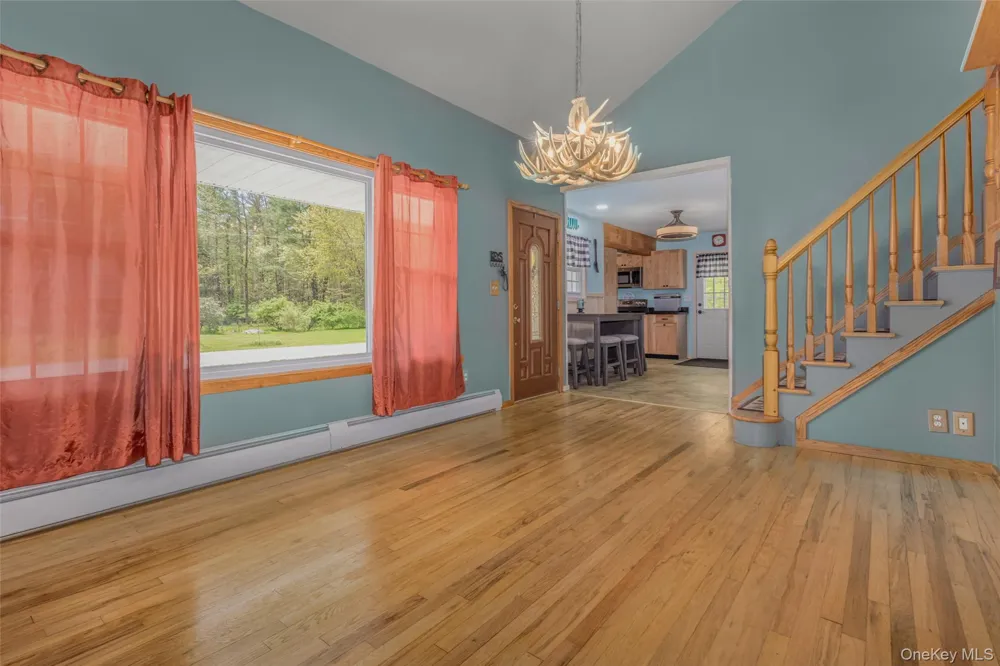 110 Cottontail Lane Woodstock, NY 12498