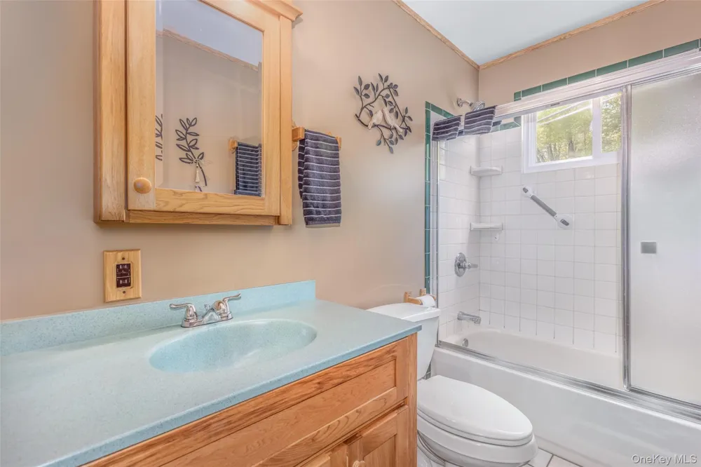 110 Cottontail Lane Woodstock, NY 12498