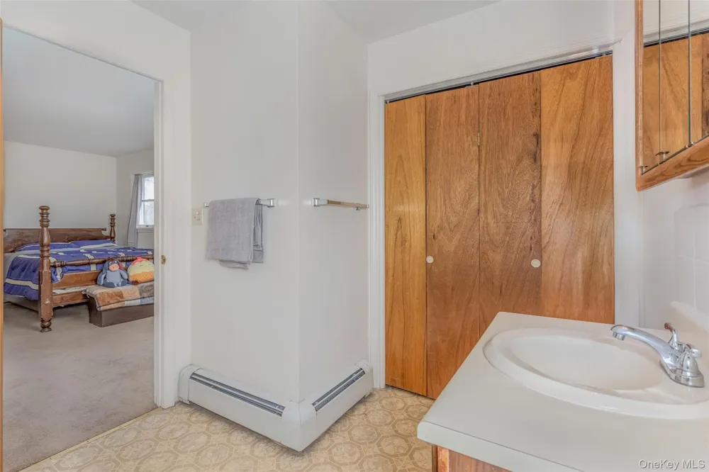 110 Cottontail Lane Woodstock, NY 12498
