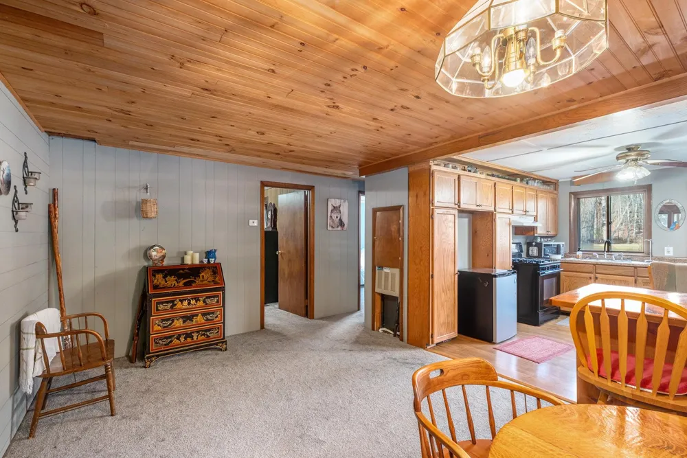 5489 S Kings Highway Cherry Valley Township, MI 49623