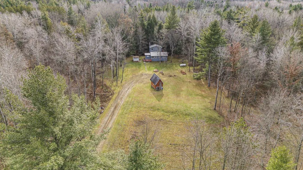 5489 S Kings Highway Cherry Valley Township, MI 49623