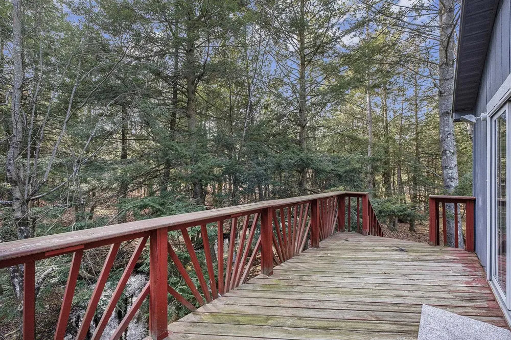 5489 S Kings Highway Cherry Valley Township, MI 49623