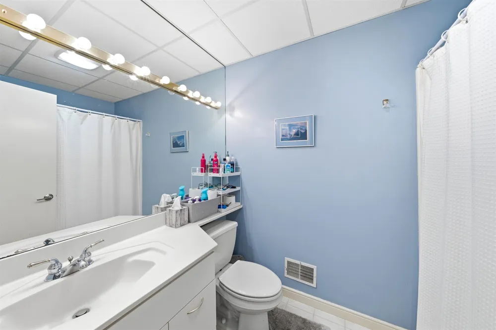 12055 S Woodwinds Circle Elmwood Charter Township, MI 49684