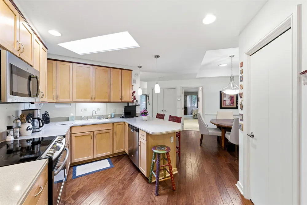 12055 S Woodwinds Circle Elmwood Charter Township, MI 49684