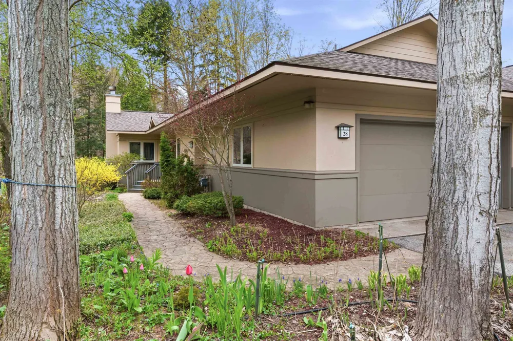 12055 S Woodwinds Circle Elmwood Charter Township, MI 49684