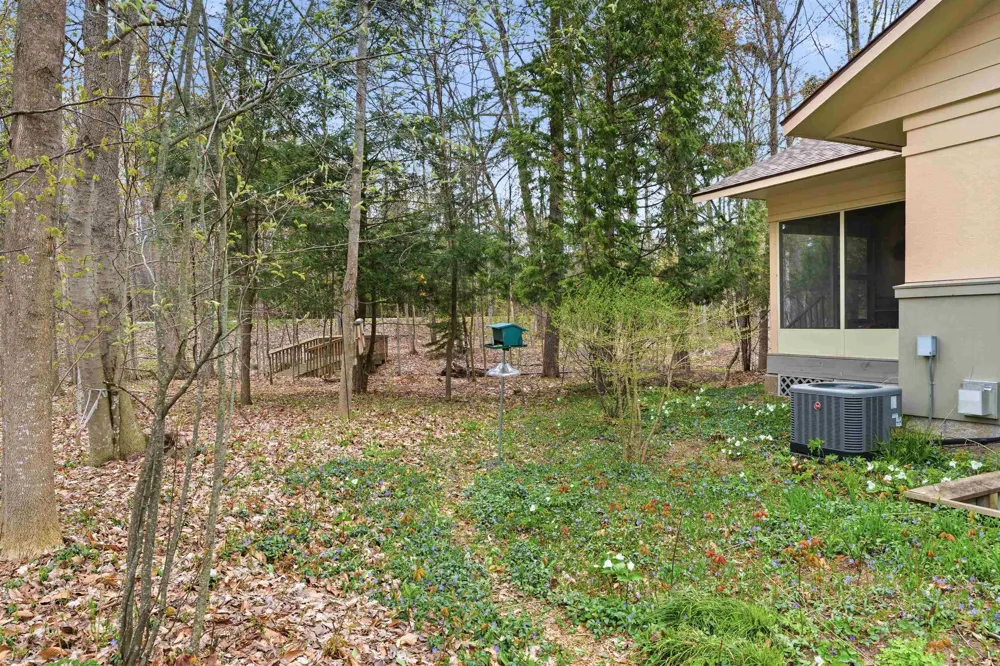 12055 S Woodwinds Circle Elmwood Charter Township, MI 49684