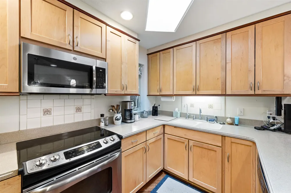 12055 S Woodwinds Circle Elmwood Charter Township, MI 49684