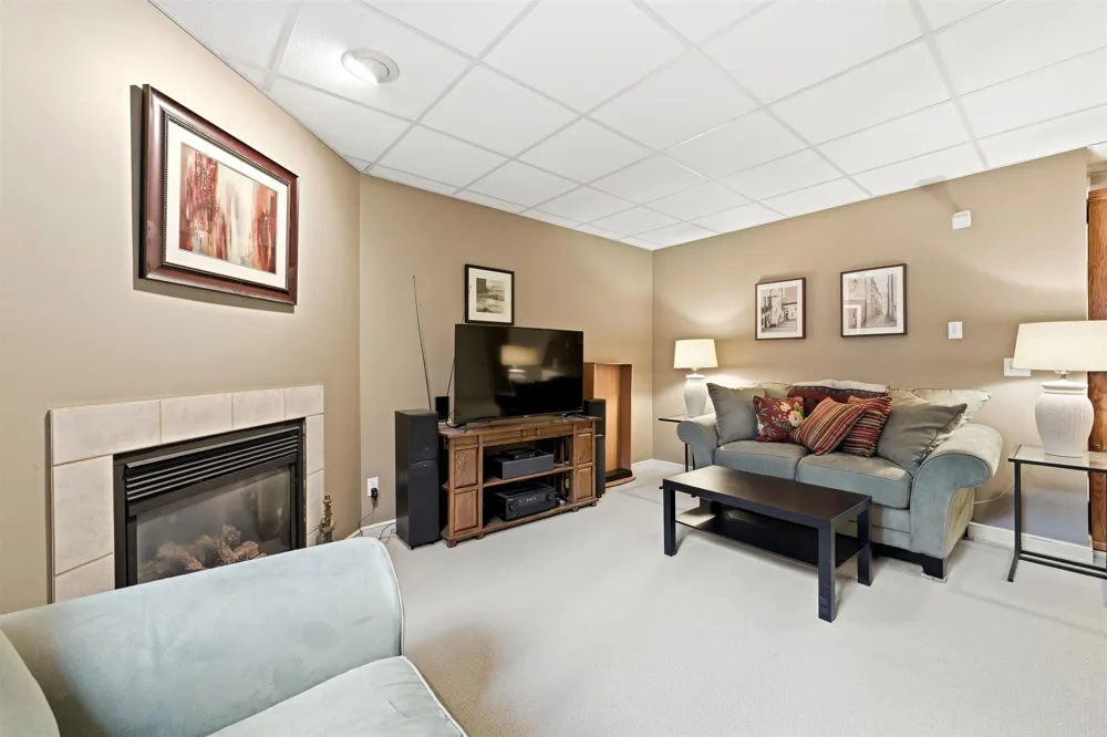 12055 S Woodwinds Circle Elmwood Charter Township, MI 49684