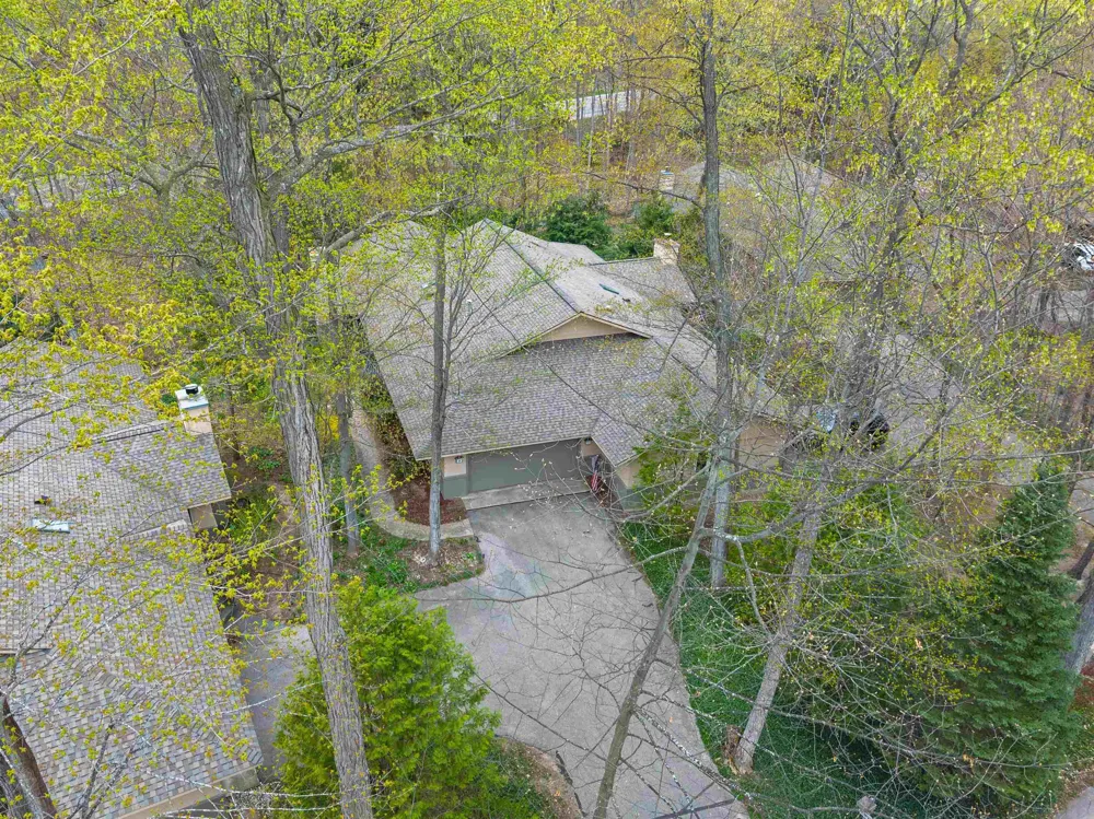 12055 S Woodwinds Circle Elmwood Charter Township, MI 49684